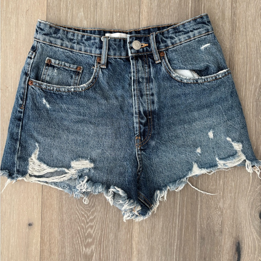 Zara Distressed Denim Women's Shorts size 6
